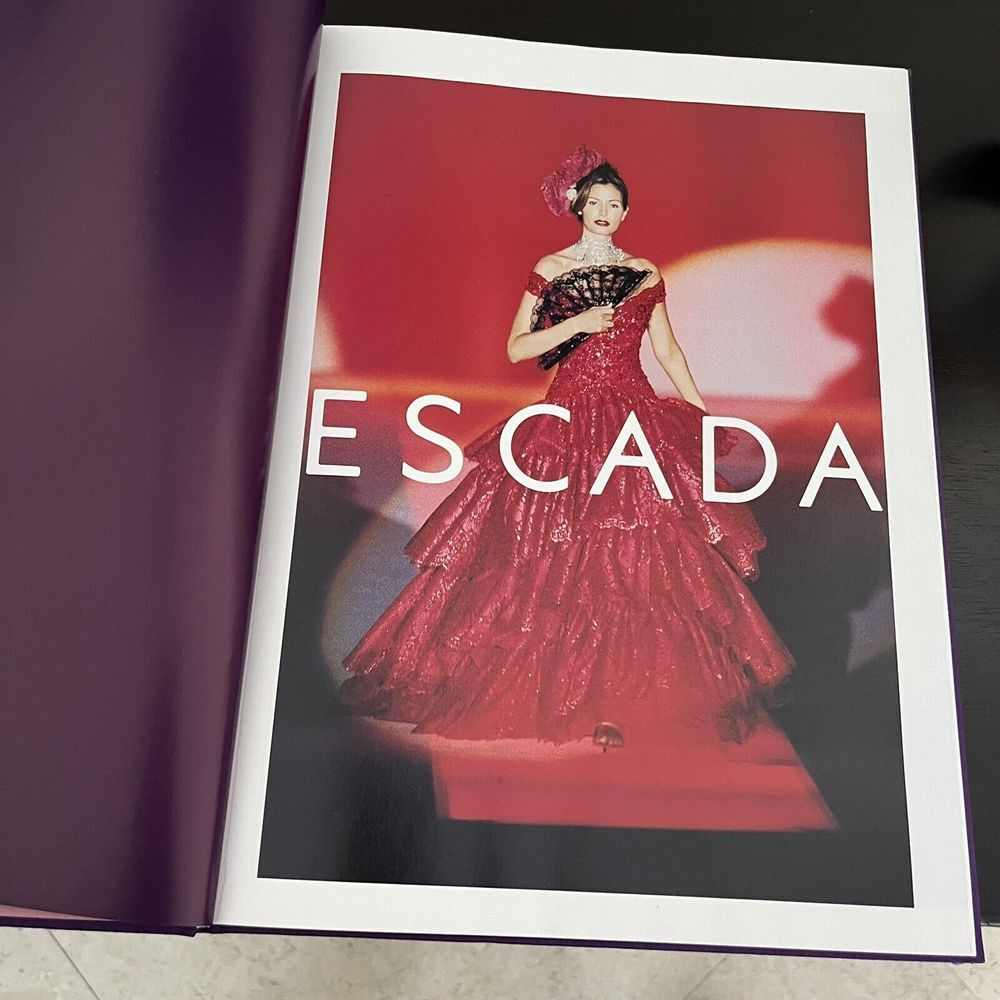 Escada Catalog‎ Hard Cover Book Couture Spring Summer 2001